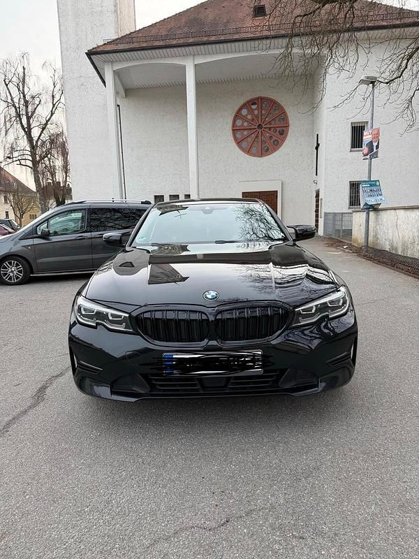 Gebraucht BMW 318 150 PS (110 kW) 2020 Schwarz Limousine