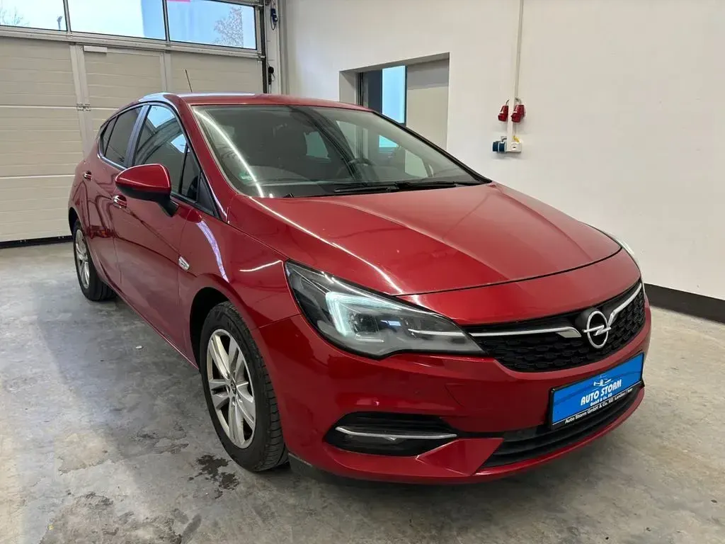 Gebraucht Opel Astra Business Edition 122 PS (89 kW) 2020 Rot Limousine