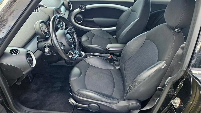 Gebraucht Mini ONE 75 PS (55 kW) 2012 Schwarz Kleinwagen