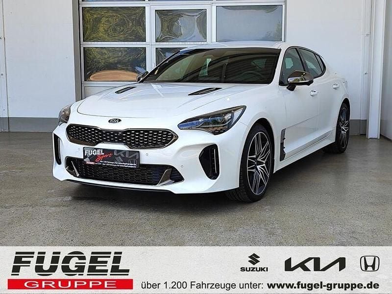 Snow white pearl Gebraucht 2021 Kia Stinger Limousine | 39.969 € (Guter Preis) - Bild 1/4