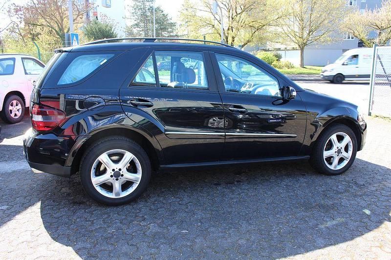 Gebraucht Mercedes ML420 AMG Edition 1 306 PS (225 kW) 2008 Schwarz SUV