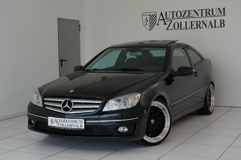 Schwarz Gebraucht 2010 Mercedes CLC180 Kleinwagen | 7.490 € (Etwas zu teuer) - Bild 1/4
