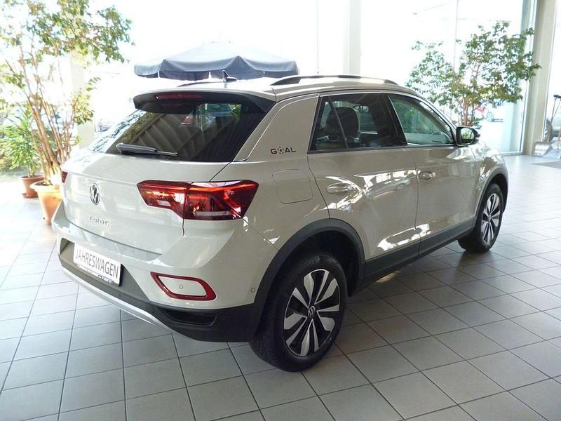 Gebraucht VW T-Roc Goal 150 PS (110 kW) 2025 Grau SUV