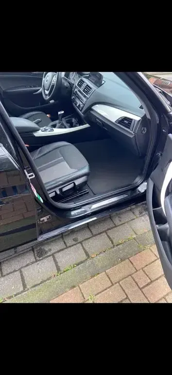 Gebraucht BMW 116 Efficient Dynamics 116 PS (85 kW) 2016 Schwarz Kleinwagen