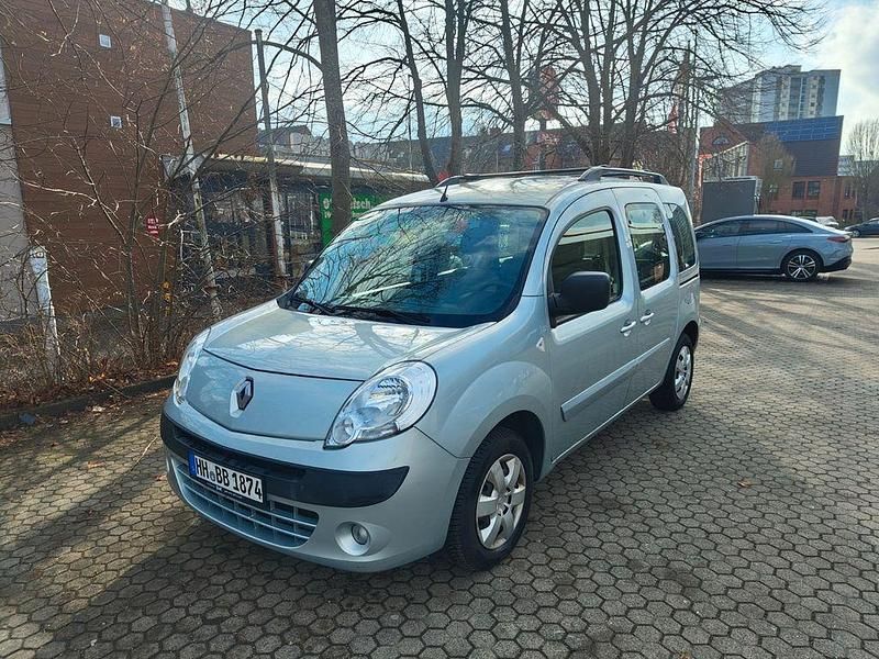 Gebraucht Renault Kangoo Expression 90 PS (66 kW) 2011 Silber Van / Kleinbus
