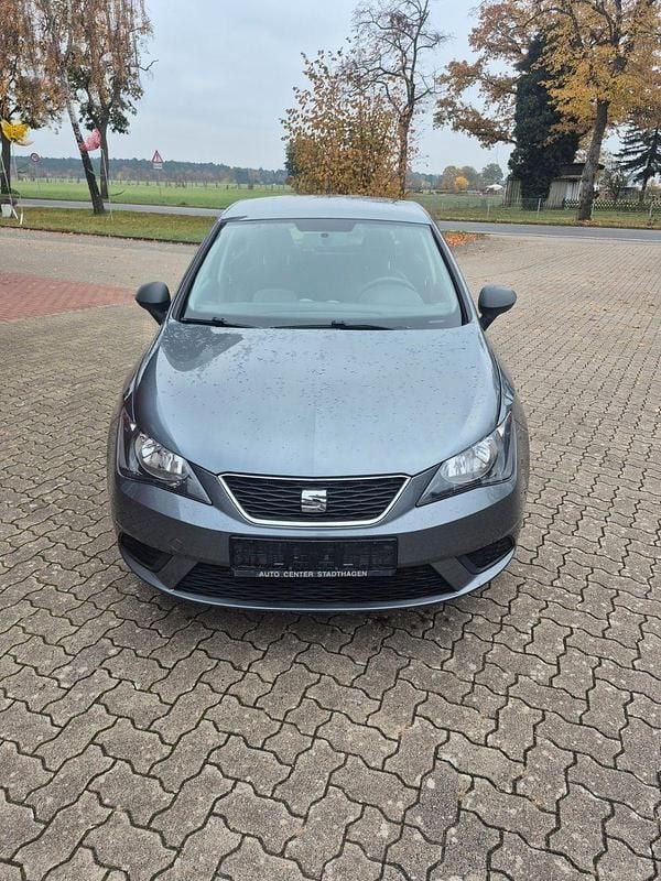 Grau Gebraucht 2015 Seat Ibiza Style Kleinwagen | 5.999 € (Superpreis) - Bild 1/4