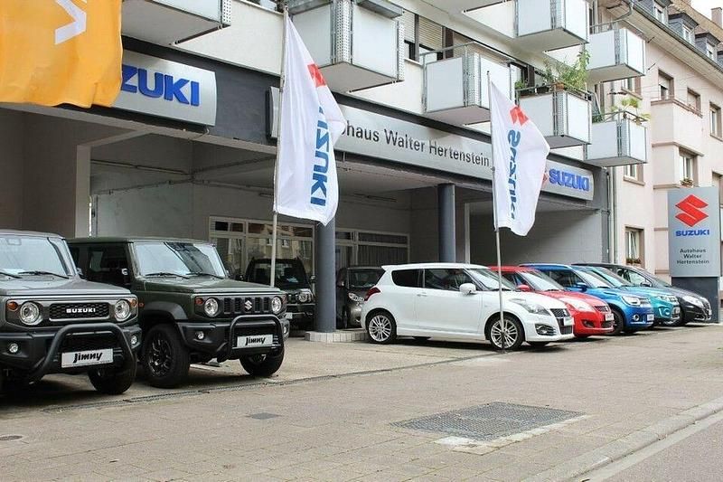 Schwarz Neu 2025 Suzuki Swift Comfort Limousine | 20.290 € - Bild 1/1