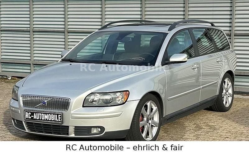 Silber Gebraucht 2006 Volvo V50 Kombi | 3.290 € (Fairer Preis) - Bild 1/4