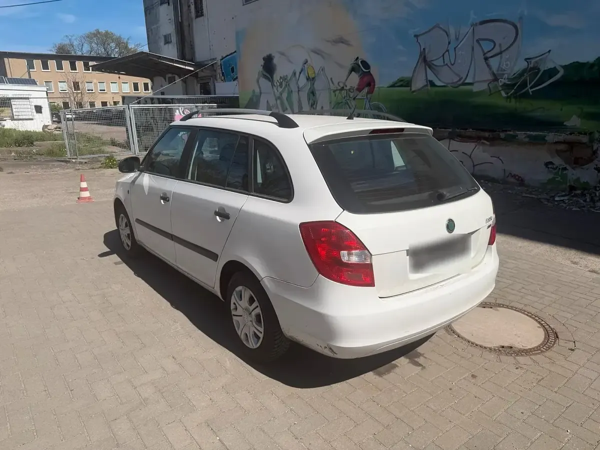 Second-hand Skoda Fabia 70 CP (51 kW) 2013 Alb Break