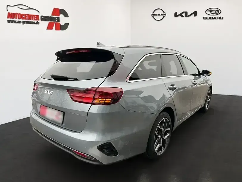 Neu Kia Ceed Sportswagon Style 101 PS (74 kW) 2026 Silber Kombi