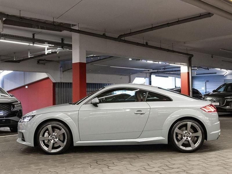 Gebraucht Audi TT Design 245 PS (180 kW) 2021 Pfeilgrau perleffekt Coupé