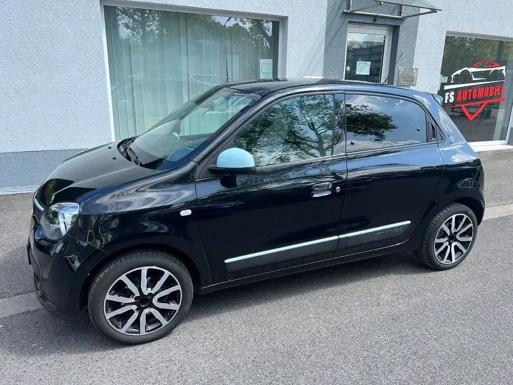 Używany Renault Twingo 69 KM (50 kW) 2018 Czarny Hatchback