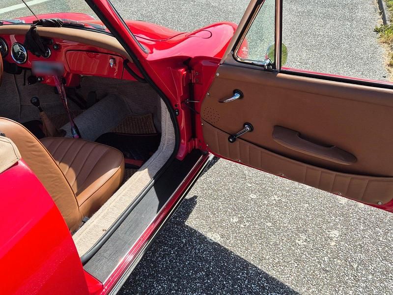 Second-hand Porsche 356 75 CP (55 kW) 1982 Roșu Cabrio
