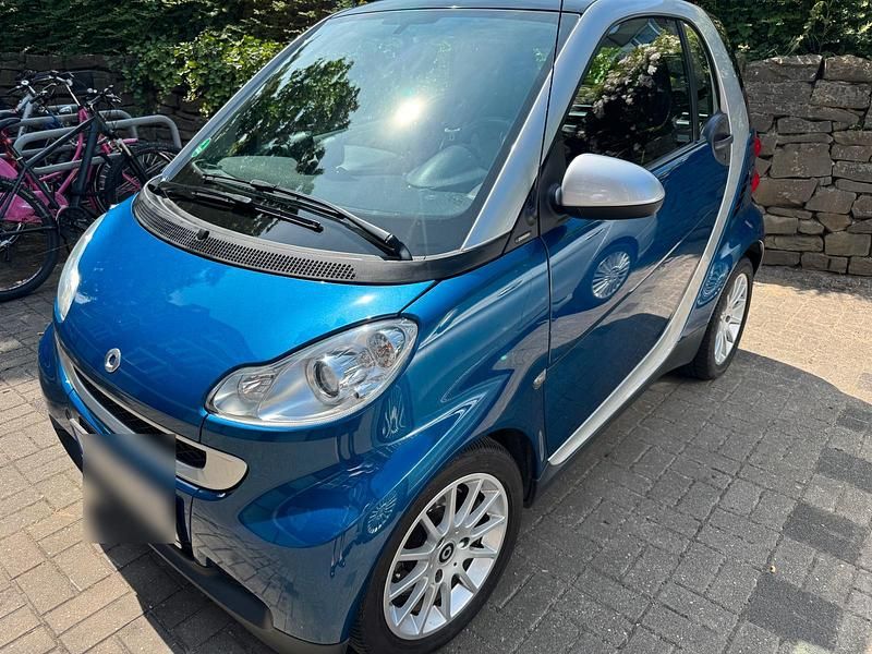 Blau Gebraucht 2010 Smart ForTwo Coupé Coupé | 4.500 € (Fairer Preis) - Bild 1/3