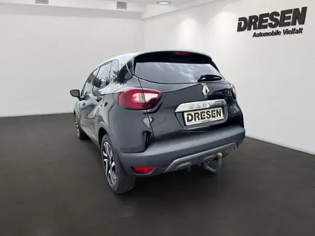 Gebraucht Renault Captur 118 PS (86 kW) 2017 Schwarz SUV