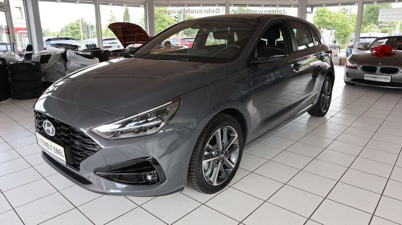 Ecotronic grey / mic Gebraucht 2024 Hyundai i30 Limousine | 20.910 € (Superpreis) - Bild 1/4