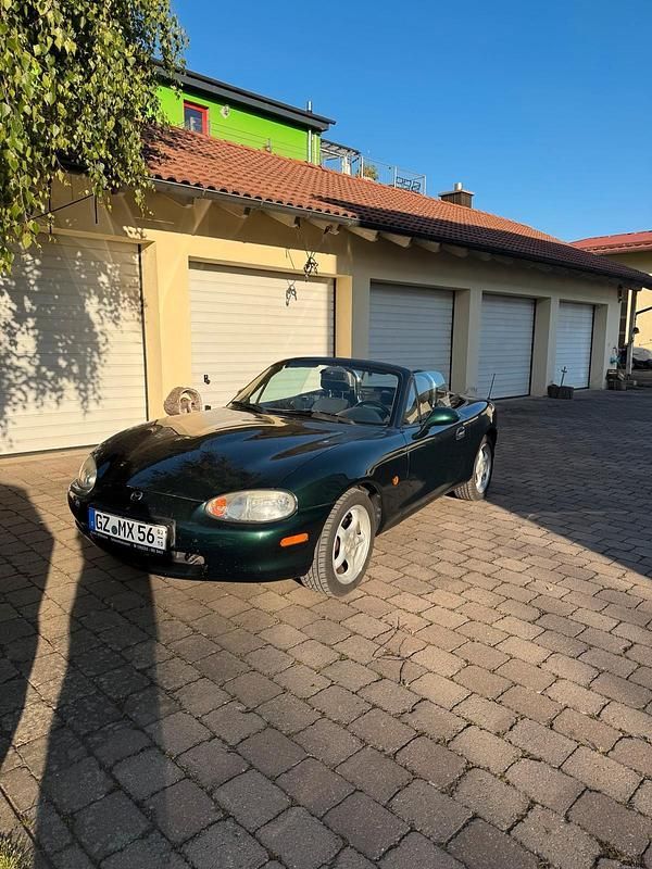 Grün Gebraucht 2000 Mazda MX5 Cabrio | 3.990 € (Superpreis) - Bild 1/4