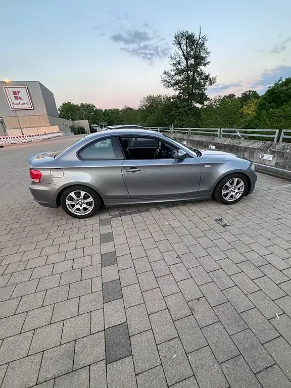 Brugt BMW 120 170 HK (125 kW) 2011 Grå Hatchback