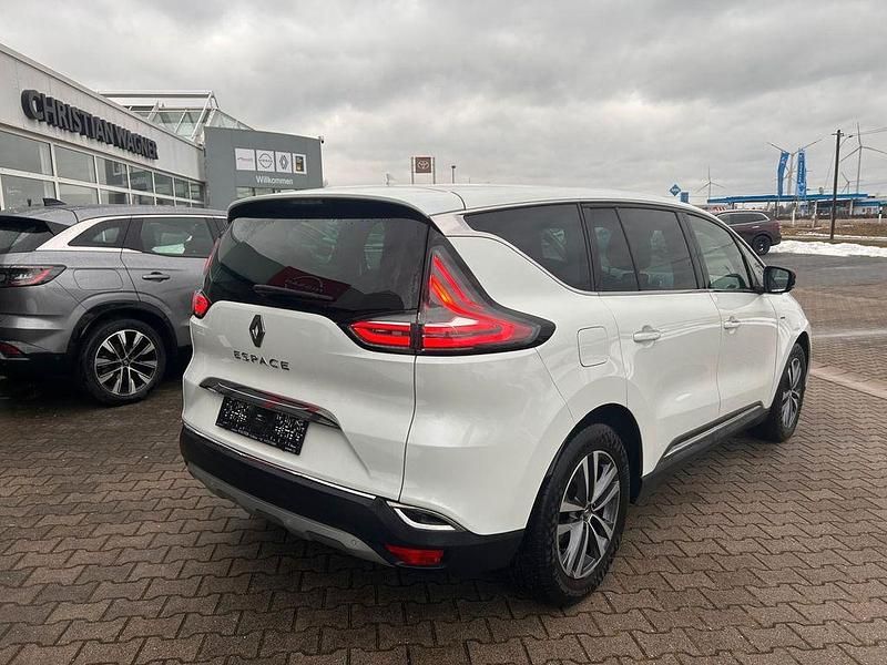 Gebraucht Renault Espace LIMITED 160 PS (117 kW) 2019 Weiß Van / Kleinbus