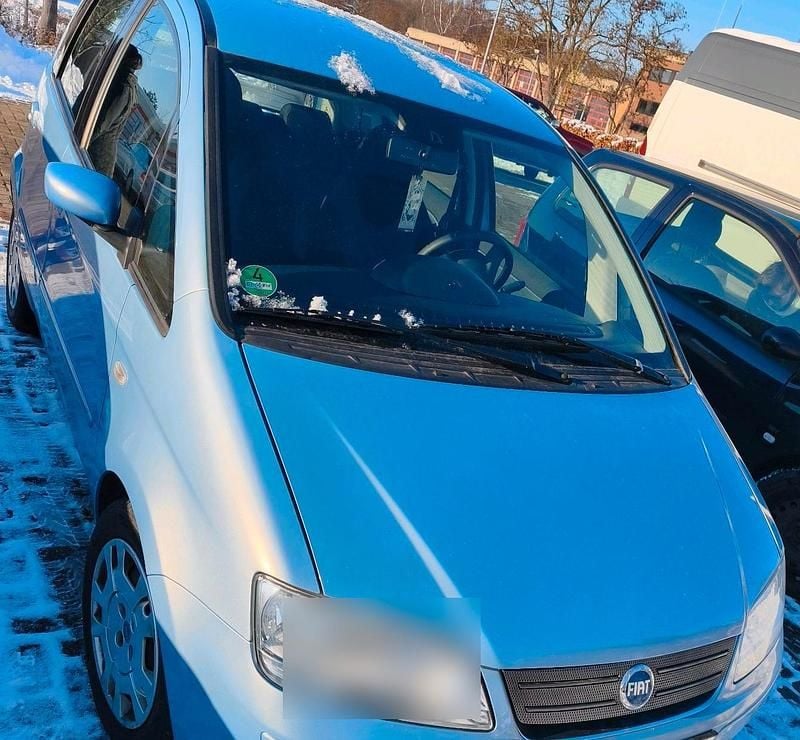 Gebraucht Fiat Idea 95 PS (69 kW) 2006 Blau Van / Kleinbus