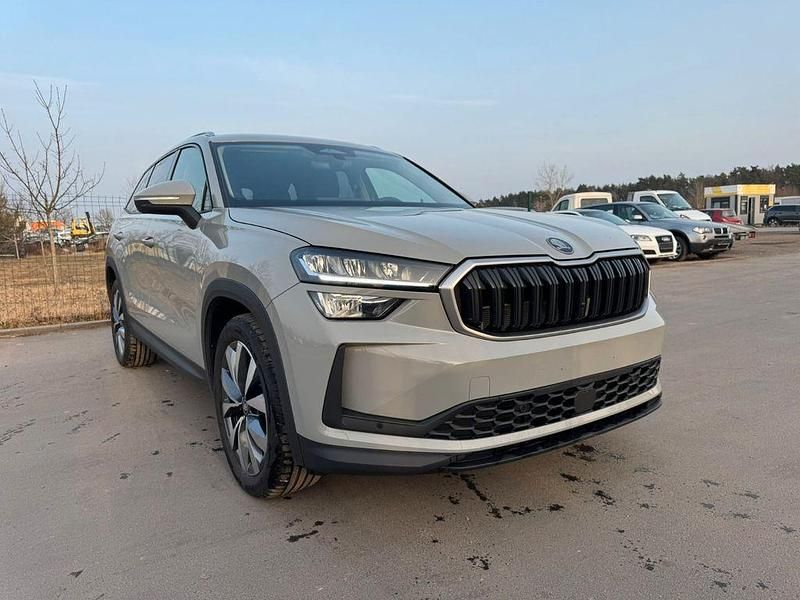 Gebraucht Skoda Kodiaq Selection 150 PS (110 kW) 2025 Grau SUV