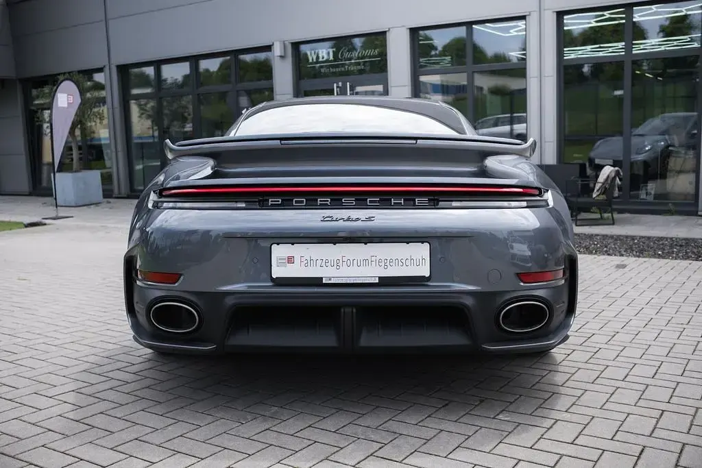 Neu Porsche 992 711 PS (522 kW) 2026 Vanadiumgraumetallic Coupé