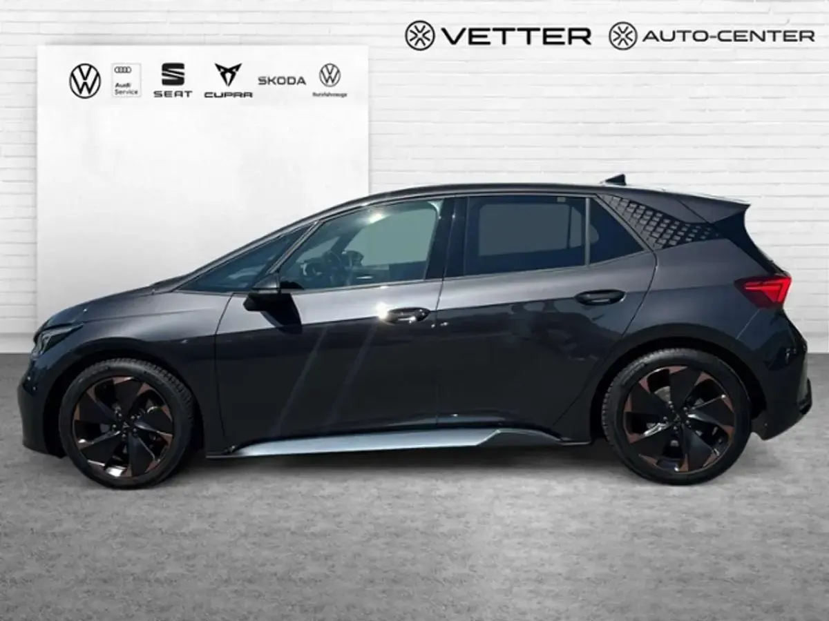 Gebraucht Cupra Born 150 kW (204 PS) 2024 Grau Kleinwagen