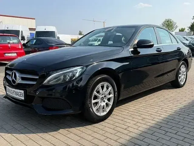 Gebraucht Mercedes C220 170 PS (125 kW) 2017 Schwarz Limousine