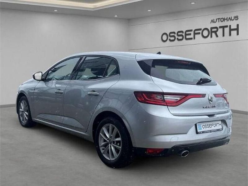 Gebraucht Renault Mégane IV Intens 132 PS (97 kW) 2017 Grau Limousine