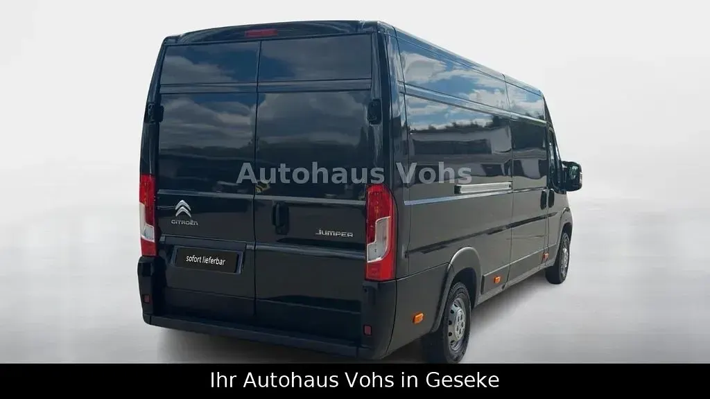 Neu Citroën Jumper 165 PS (121 kW) 2026 Schwarz Van / Kleinbus