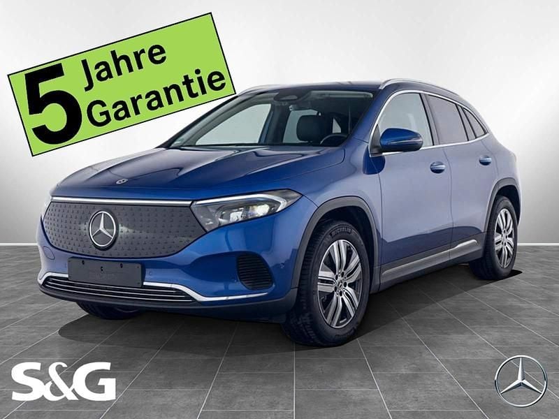 Metalliclack spektralblau Gebraucht 2024 Mercedes EQA300 SUV | 34.377 € (Guter Preis) - Bild 1/4