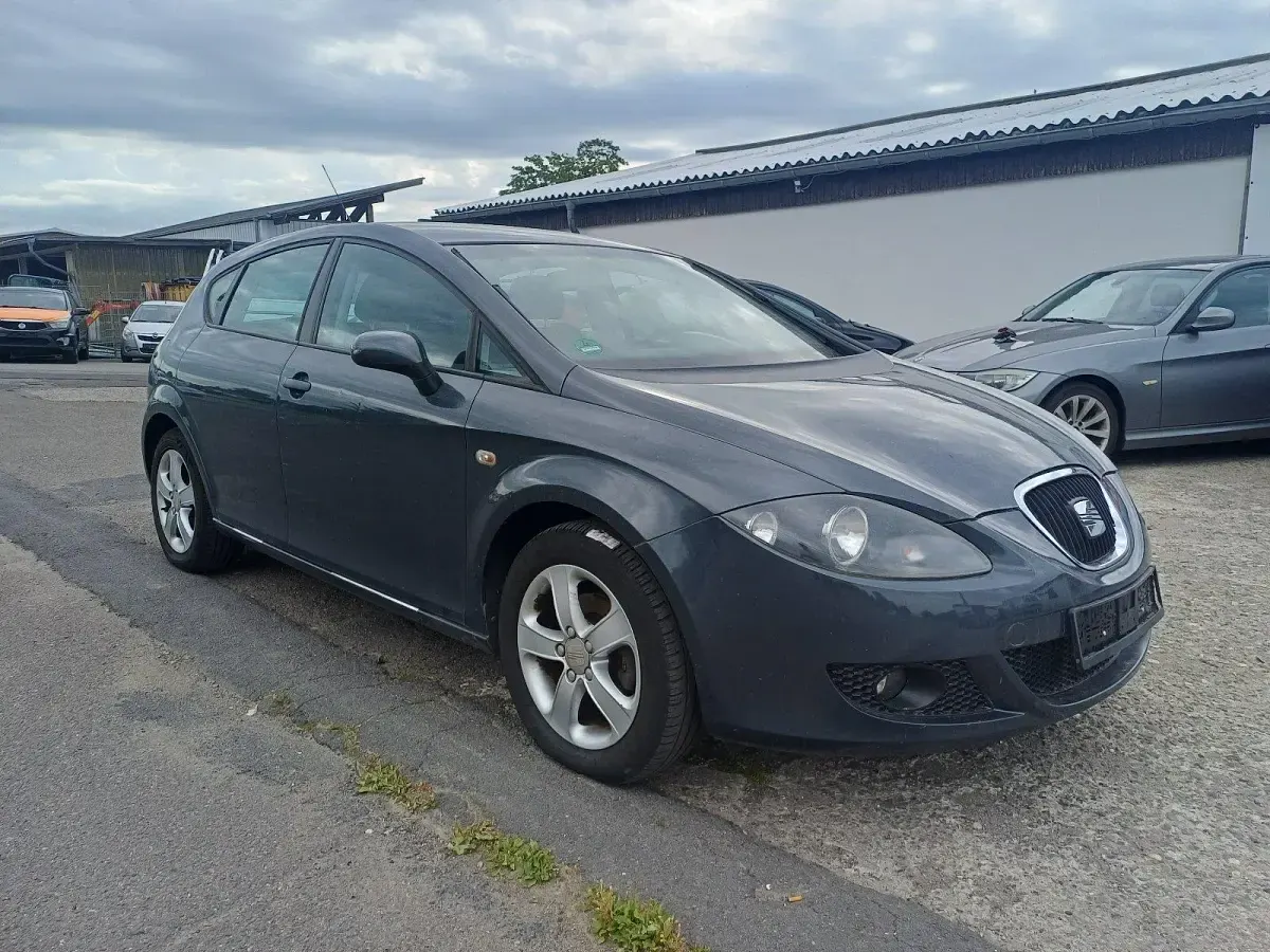 Gebraucht Seat Leon 105 PS (77 kW) 2008 Kleinwagen
