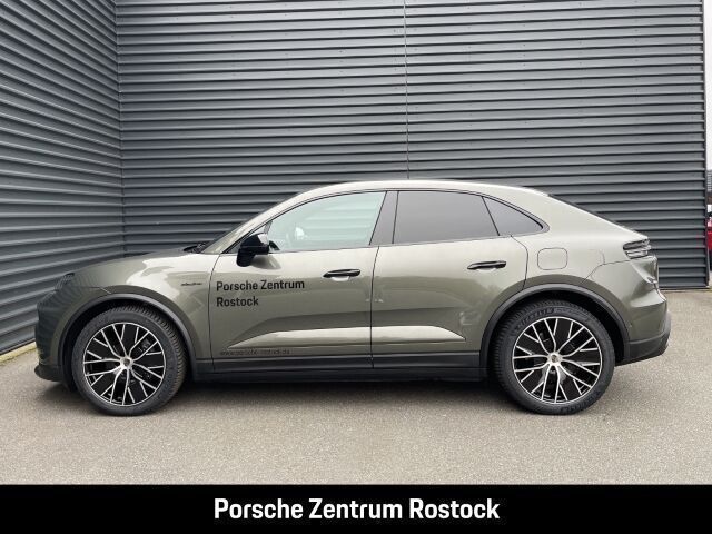 Gebraucht Porsche Macan 300 kW (408 PS) 2024 Aventuringrünmetallic SUV