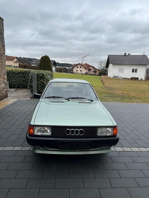Gebraucht Audi 80 75 PS (55 kW) 1985 Grün Limousine