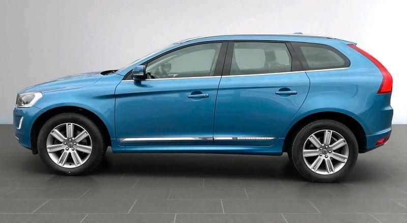 Blau Gebraucht 2017 Volvo XC60 SUV | 21.500 € (Fairer Preis) - Bild 1/4