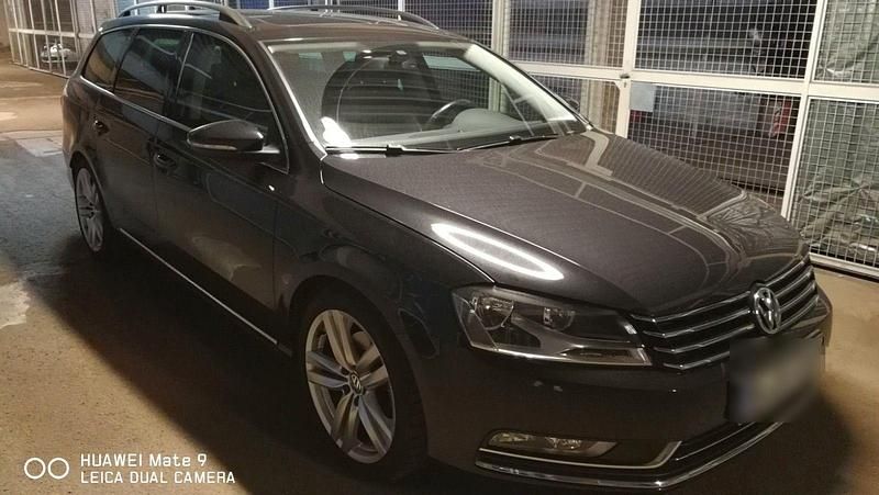 Gebraucht VW Passat Highline 122 PS (89 kW) 2011 Schwarz Kombi