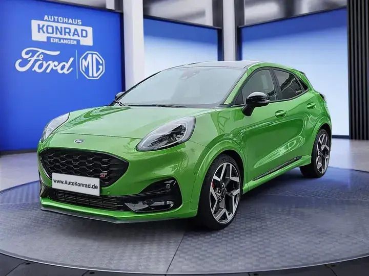 Furiousgrün metallic Gebraucht 2021 Ford Puma ST SUV | 22.890 € (Fairer Preis) - Bild 1/4