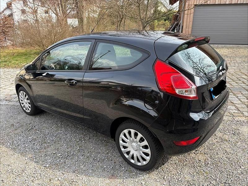 Gebraucht Ford Fiesta SYNC Edition 65 PS (47 kW) 2015 Schwarz Kleinwagen