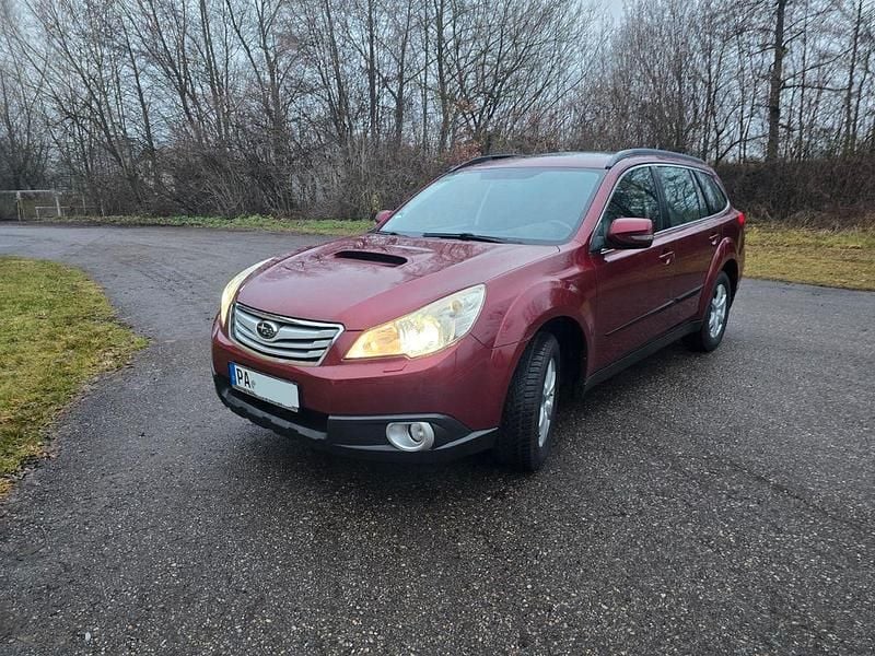 Rot Gebraucht 2012 Subaru Outback Limousine | 4.950 € (Guter Preis) - Bild 1/4