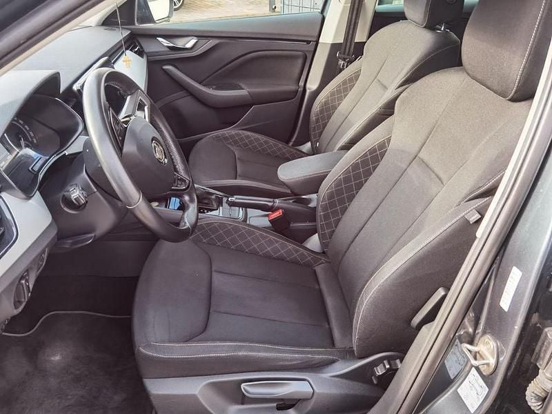 Gebraucht Skoda Scala Ambition 116 PS (85 kW) 2019 Grau Kleinwagen