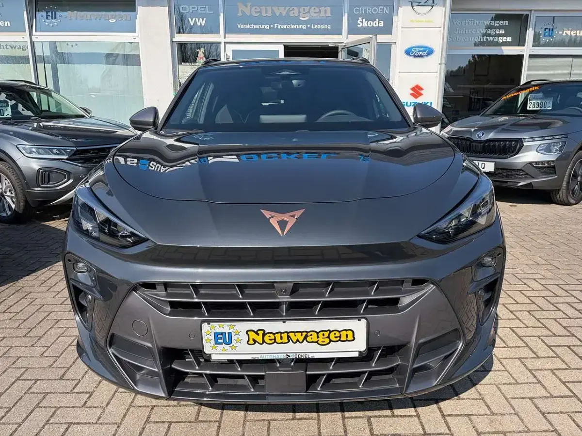 Neu Cupra Terramar VZ 265 PS (194 kW) 2026 Timanfayagrau SUV