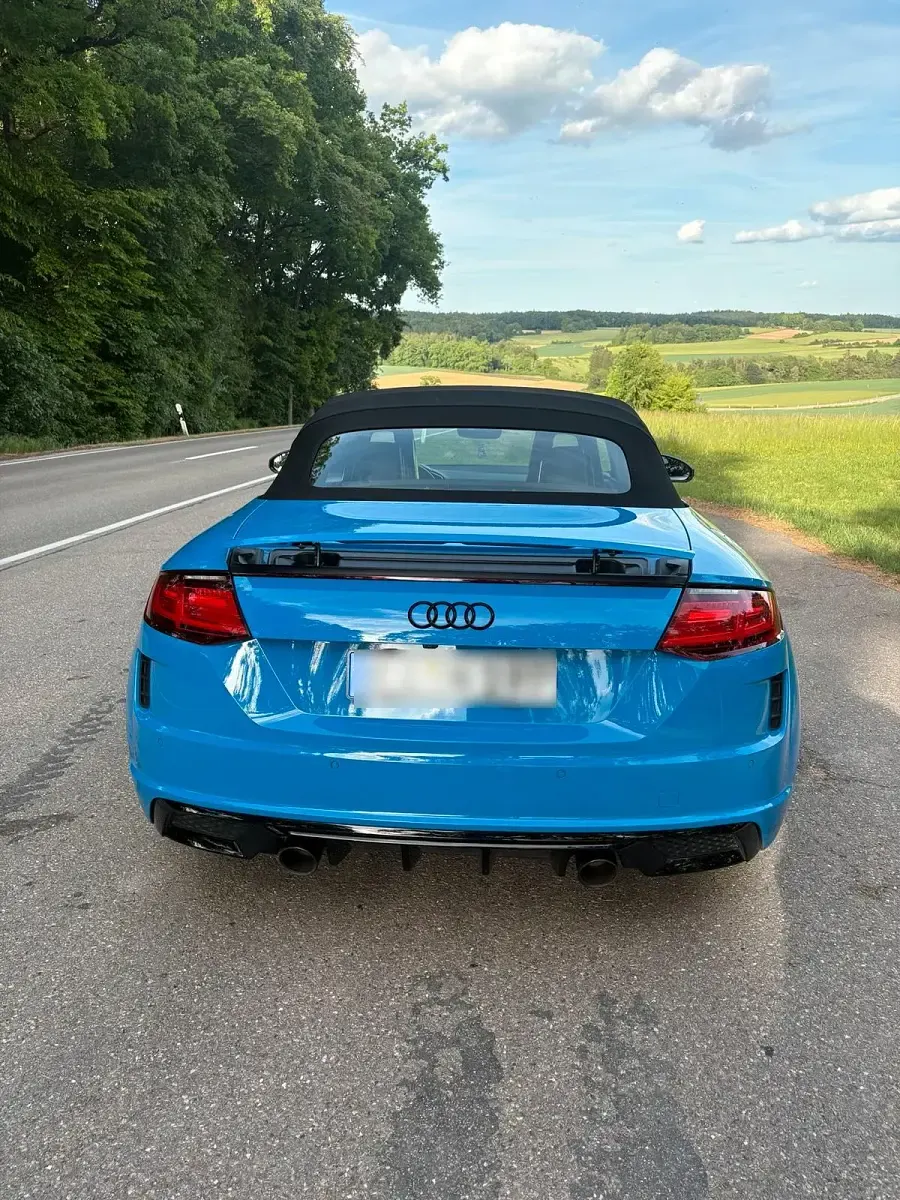 Gebraucht Audi TT Roadster S-Line 197 PS (144 kW) 2019 Blau Cabrio