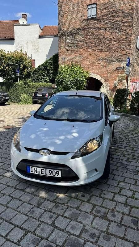 Gebraucht Ford Fiesta Titanium 75 PS (55 kW) 2009 Limousine