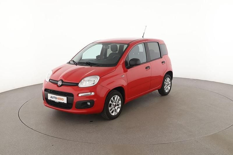 Rot Gebraucht 2018 Fiat Panda More Kleinwagen | 9.890 € (Fairer Preis) - Bild 1/3
