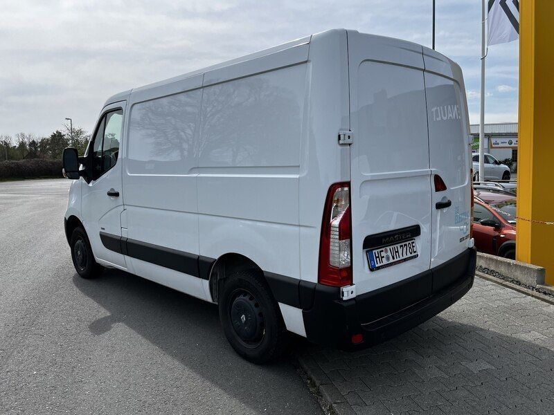 Second-hand Renault Master 56 kW (77 CP) 2019 Alb Van