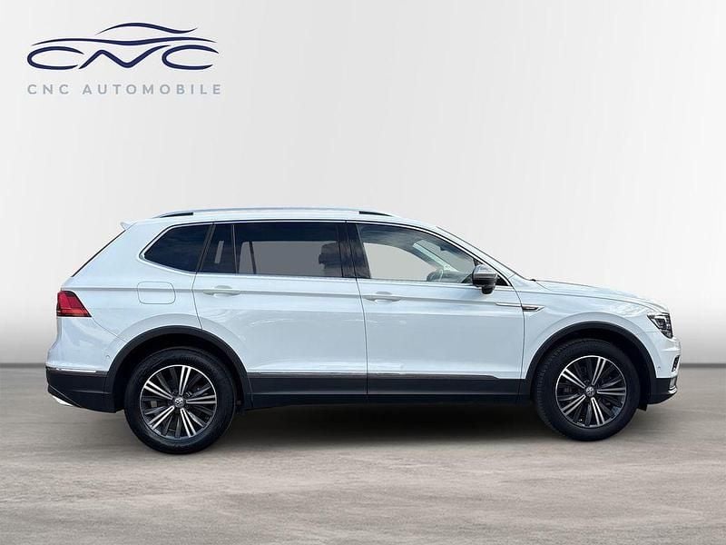 Gebraucht VW Tiguan Allspace Highline 245 PS (180 kW) 2021 Weiß SUV