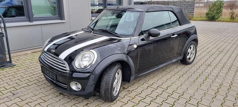 Gebraucht Mini ONE 98 PS (72 kW) 2010 Schwarz Kleinwagen