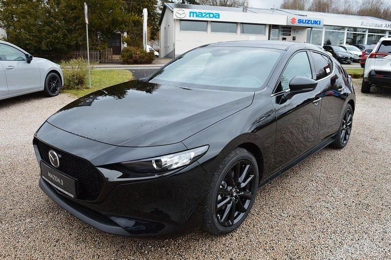 Neu Mazda 3 Nagisa 140 PS (102 kW) 2025 Schwarz Limousine