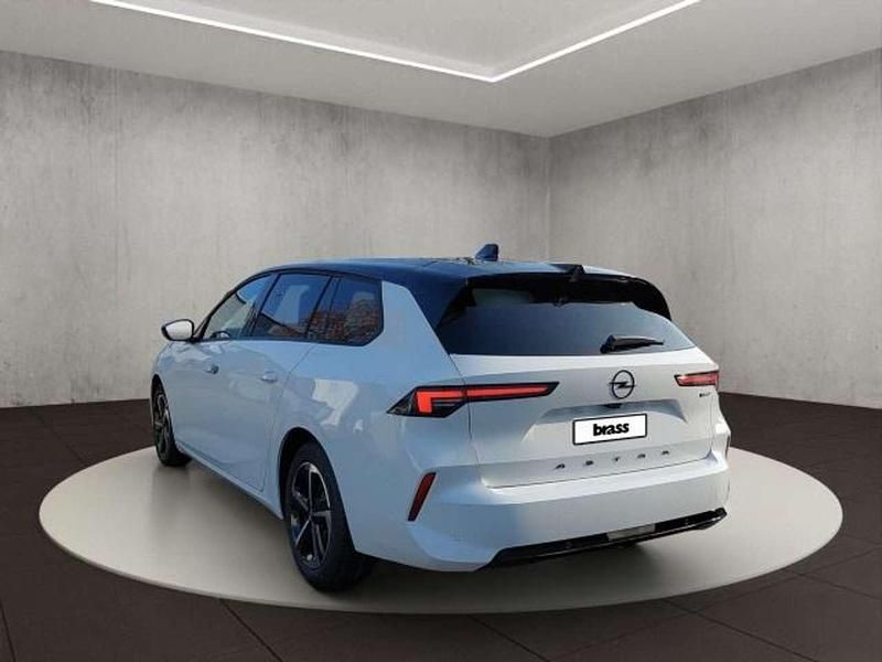 Nowe Opel Astra 145 KM (106 kW) 2026 Biały Kombi