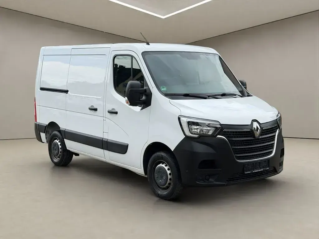 Gebraucht Renault Master 179 PS (131 kW) 2020 Weiß Van / Kleinbus